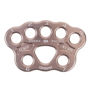 OMEGA PACIFIC 7 Hole Medium Rigging Plate