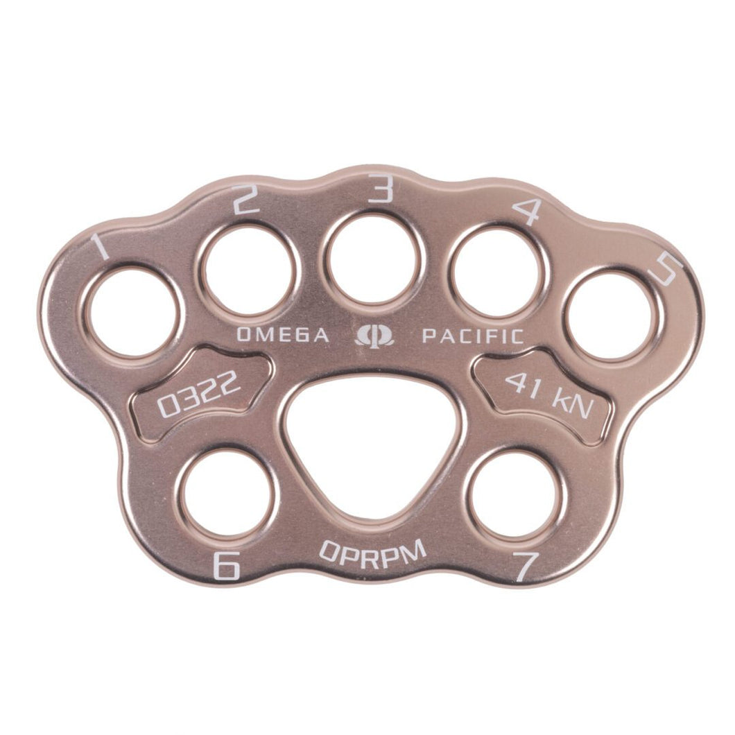 OMEGA PACIFIC 7 Hole Medium Rigging Plate